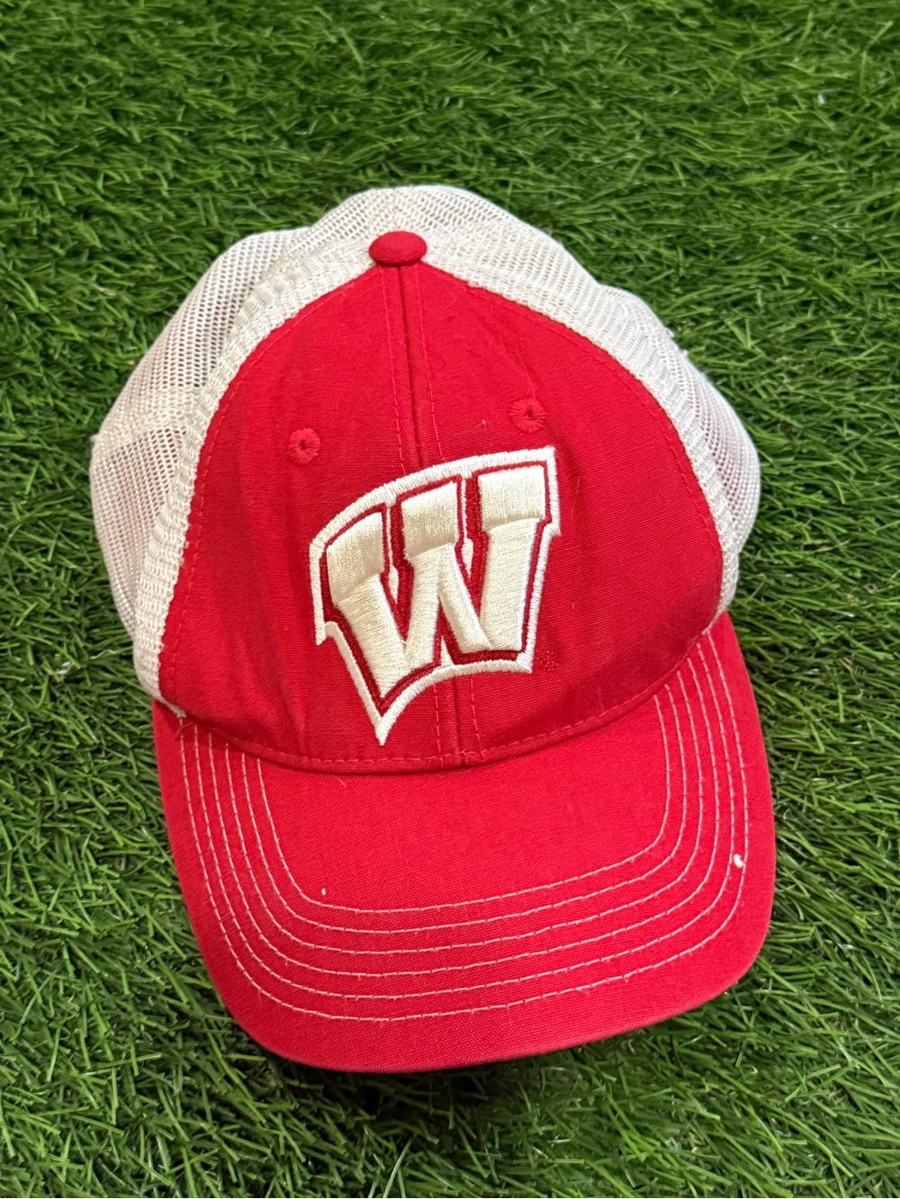 Vintage Wisconsin Badgers Hat